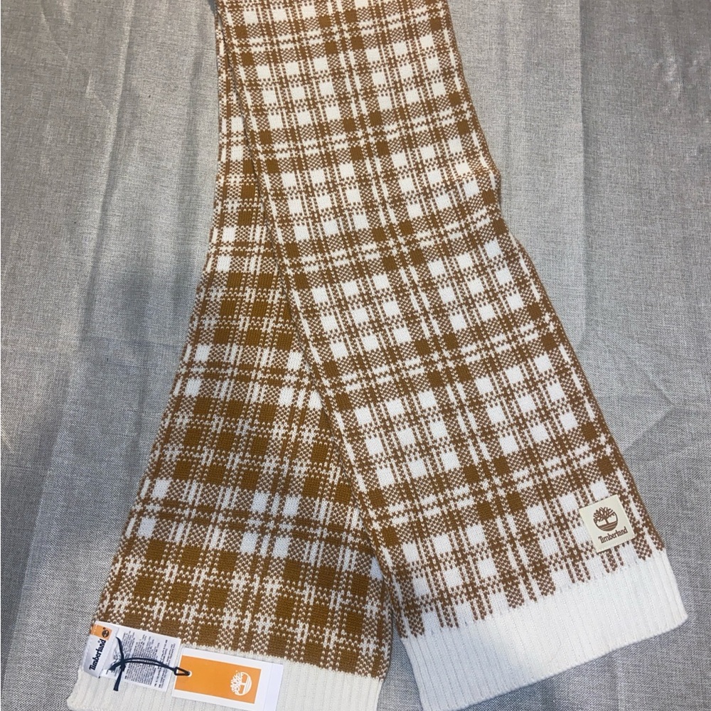 Timberland Tan and White Knit Scarf